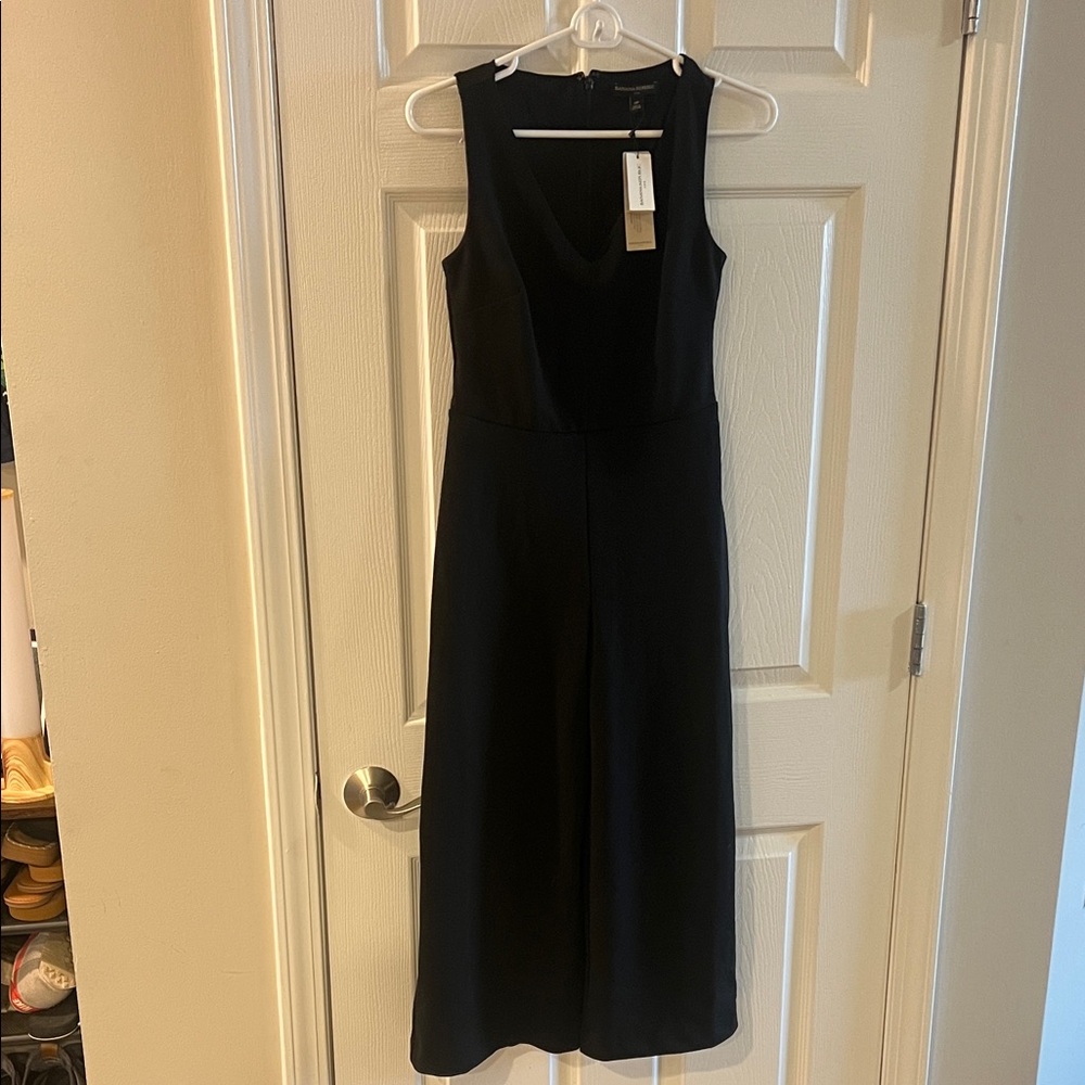 Banana Republic Black Sleeveless V-Neck Jumpsuit / Pantsuit